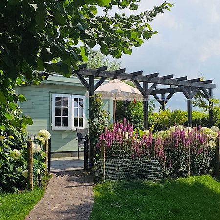 Romantisch Huisje Nabij Het Strand Met Uitzicht Op De Tulpenvelden Julianadorp Exteriér fotografie